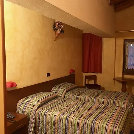 Hotel Sarre Hotel Sarre